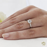 Lab Grown Classic Solitaire 1.00ct E VS1 LG Diamond Platinum Ring