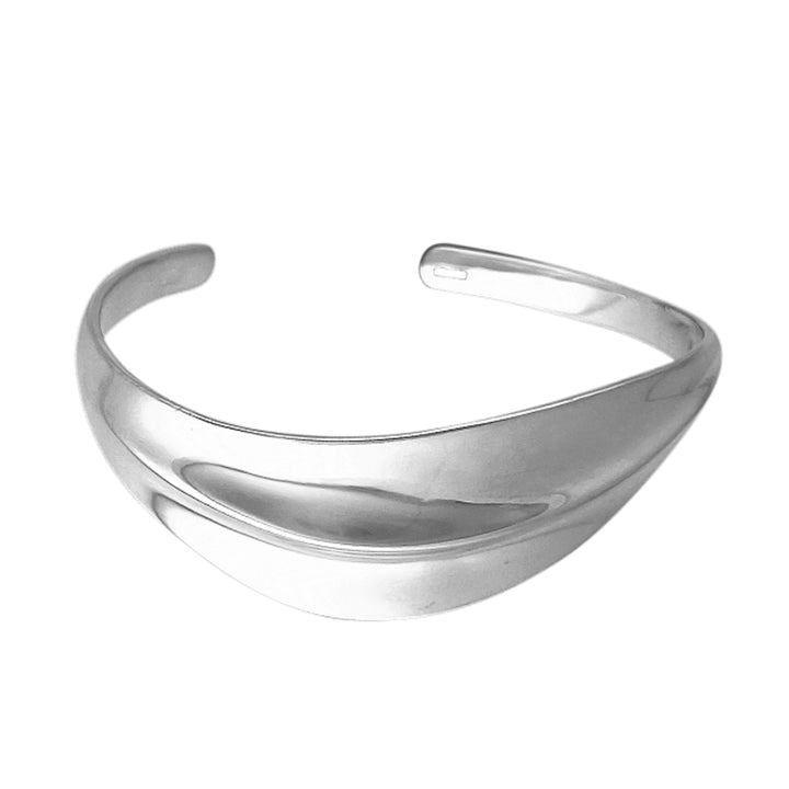 Petal Shaped Silver Bangle