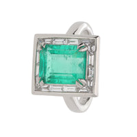 Colombian Emerald and Diamond Platinum Ring